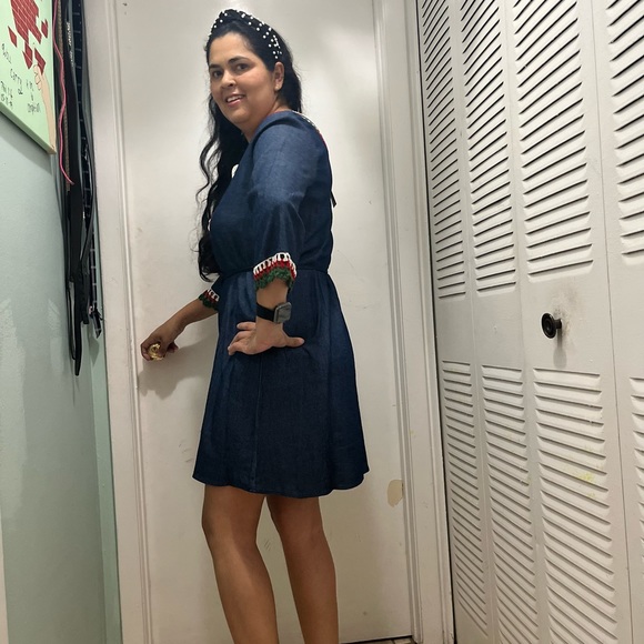 Host Picks🎊🎊Women’s midi dress Denim embroidered - Picture 10 of 12